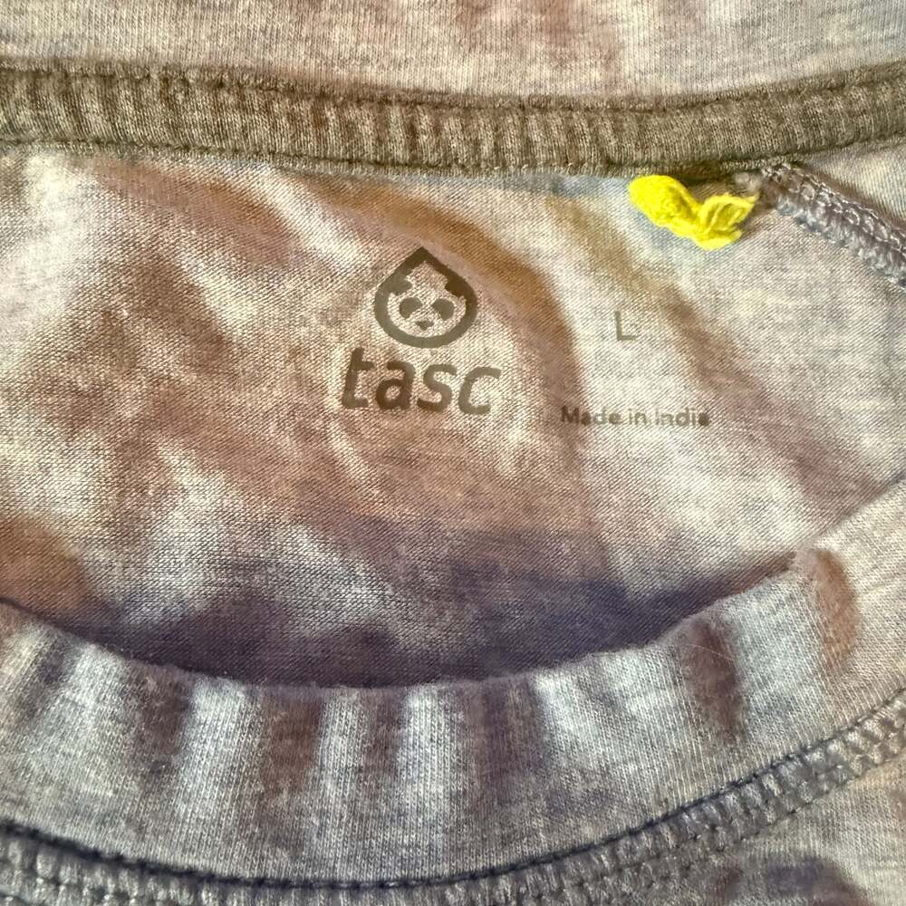 Tasc Performance Crew Neck Tee Mens L Gray Heather